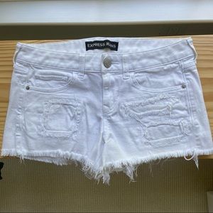 Express white cutoff shorts so 4